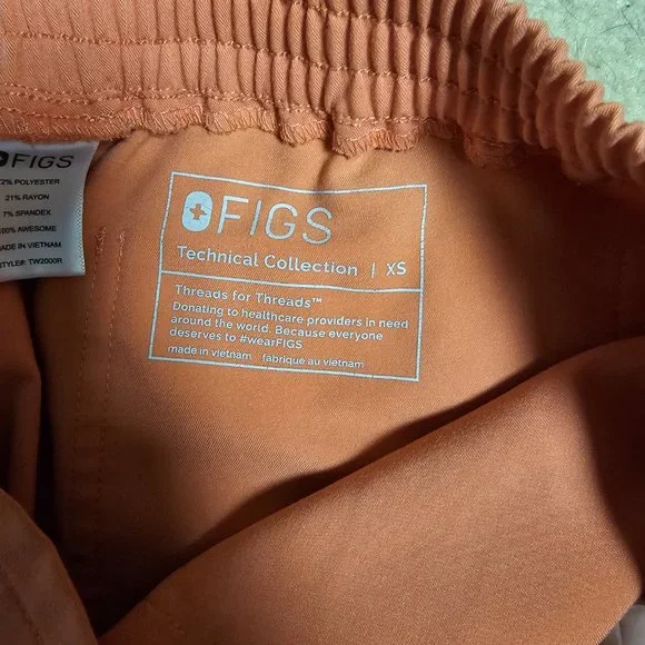 Figs Scrubs - Picture 3 of 3